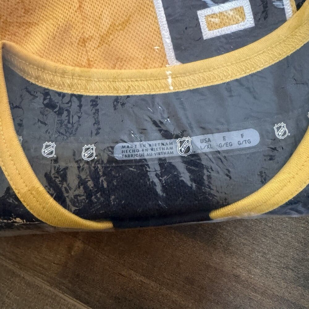 NHL Hockey Pittsburgh Penguins Jake Guentzel Jersey #59 YOUTH L/XL Authentic NWT - Picture 9 of 10